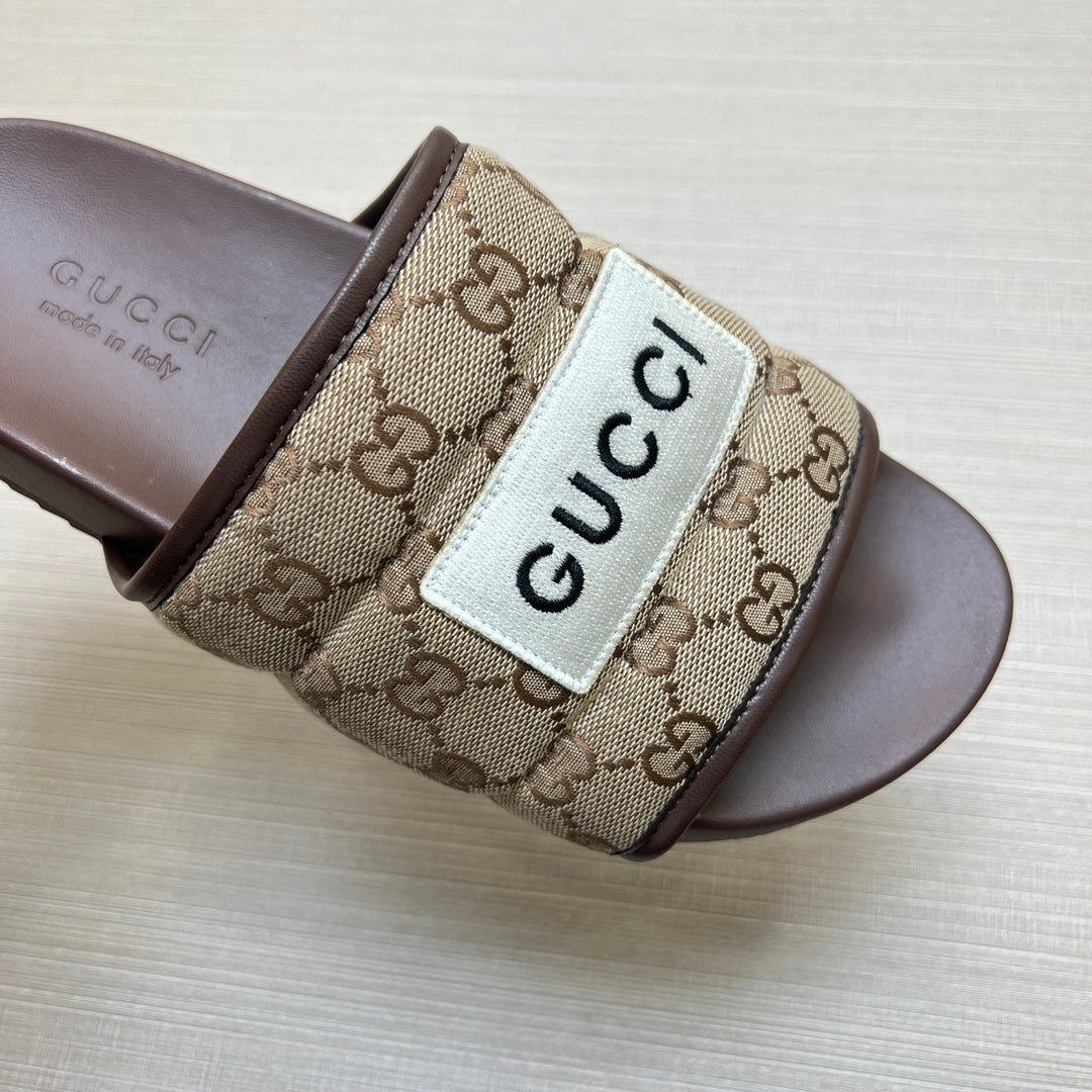 54B49ZDE Stylish slippers