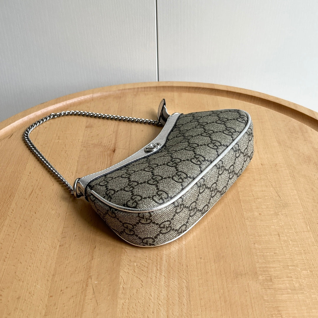 175NB12BDE Stylish leather bag