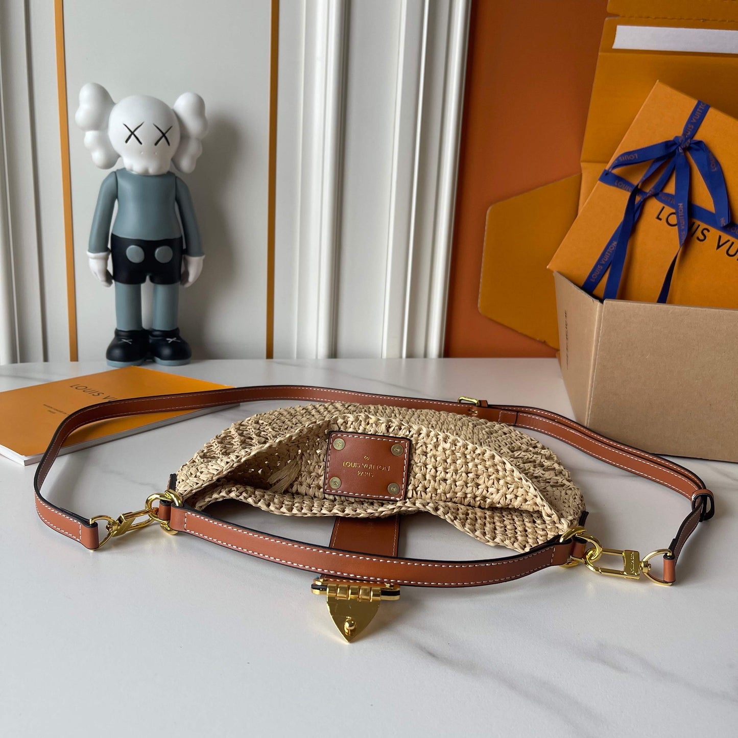 15RE15BDE Stylish leather bag