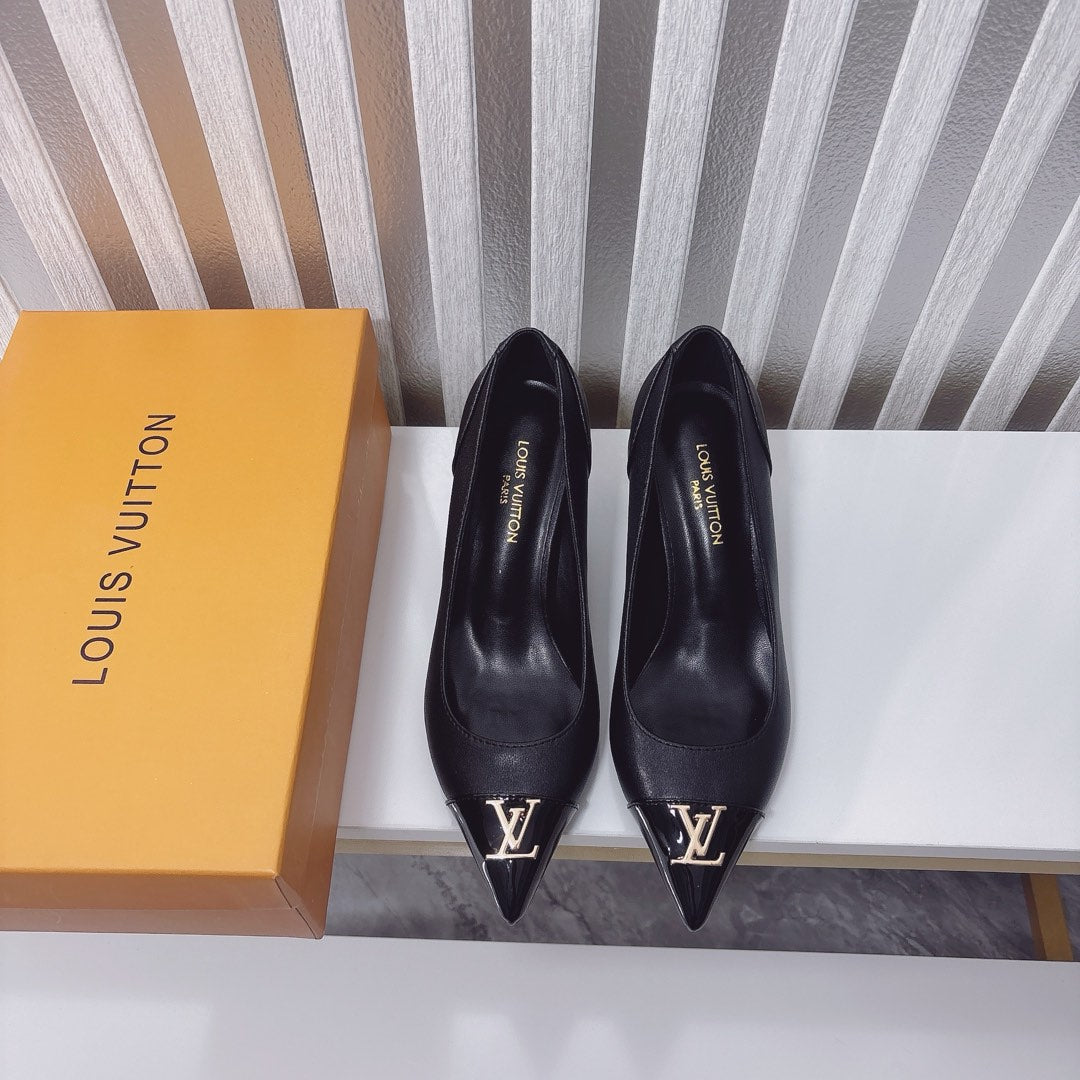 1WE24ZDE Stylish High heels(Heel height 8cm)