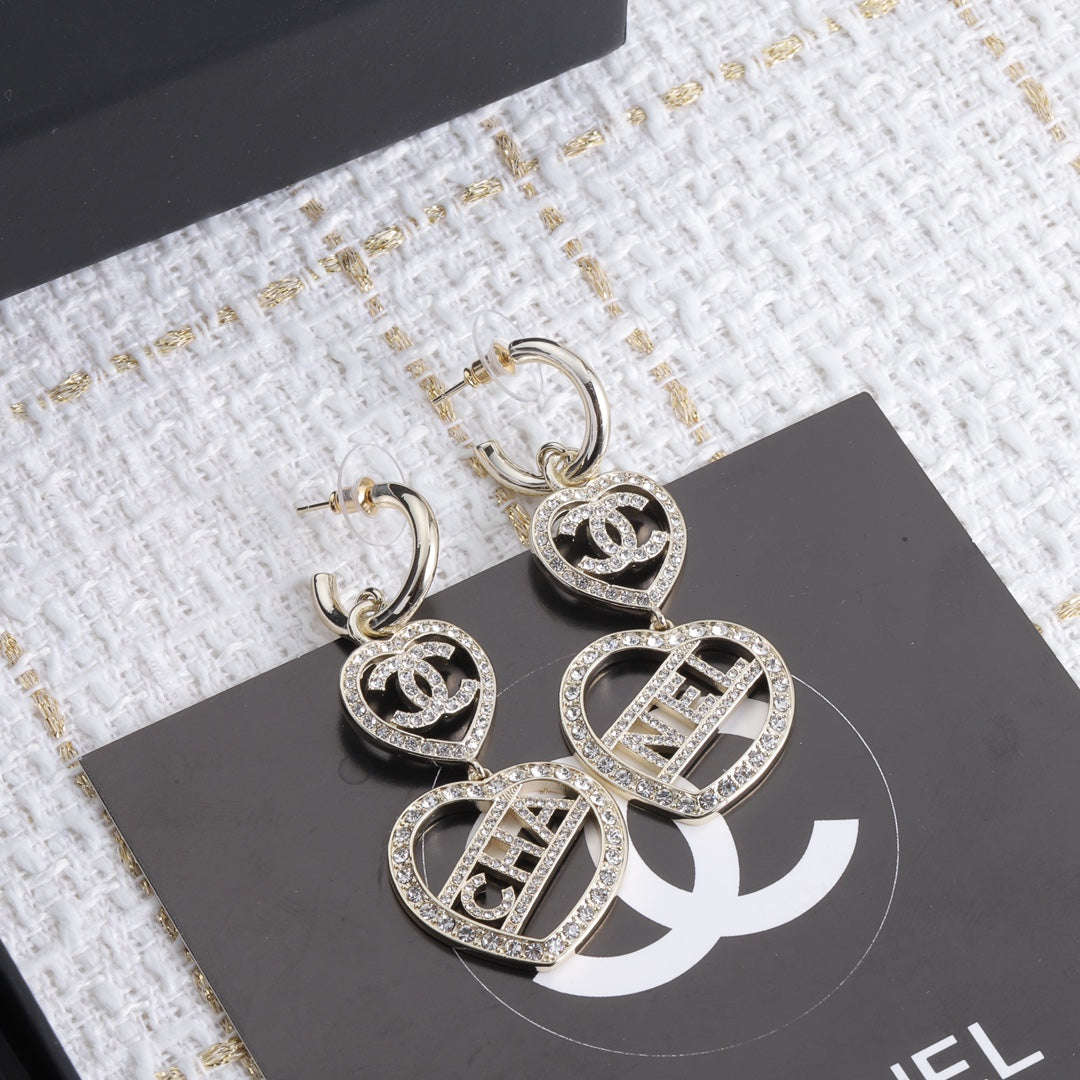 1NC229EDE Stylish Earrings