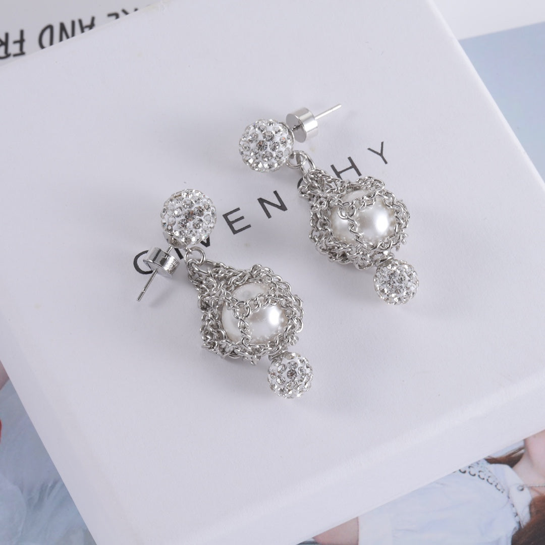 14GV1011EDE Stylish Earrings