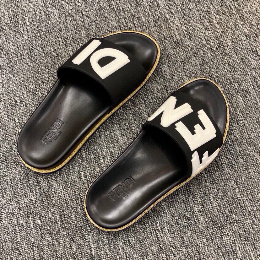535ZF288ZDE Stylish Slippers