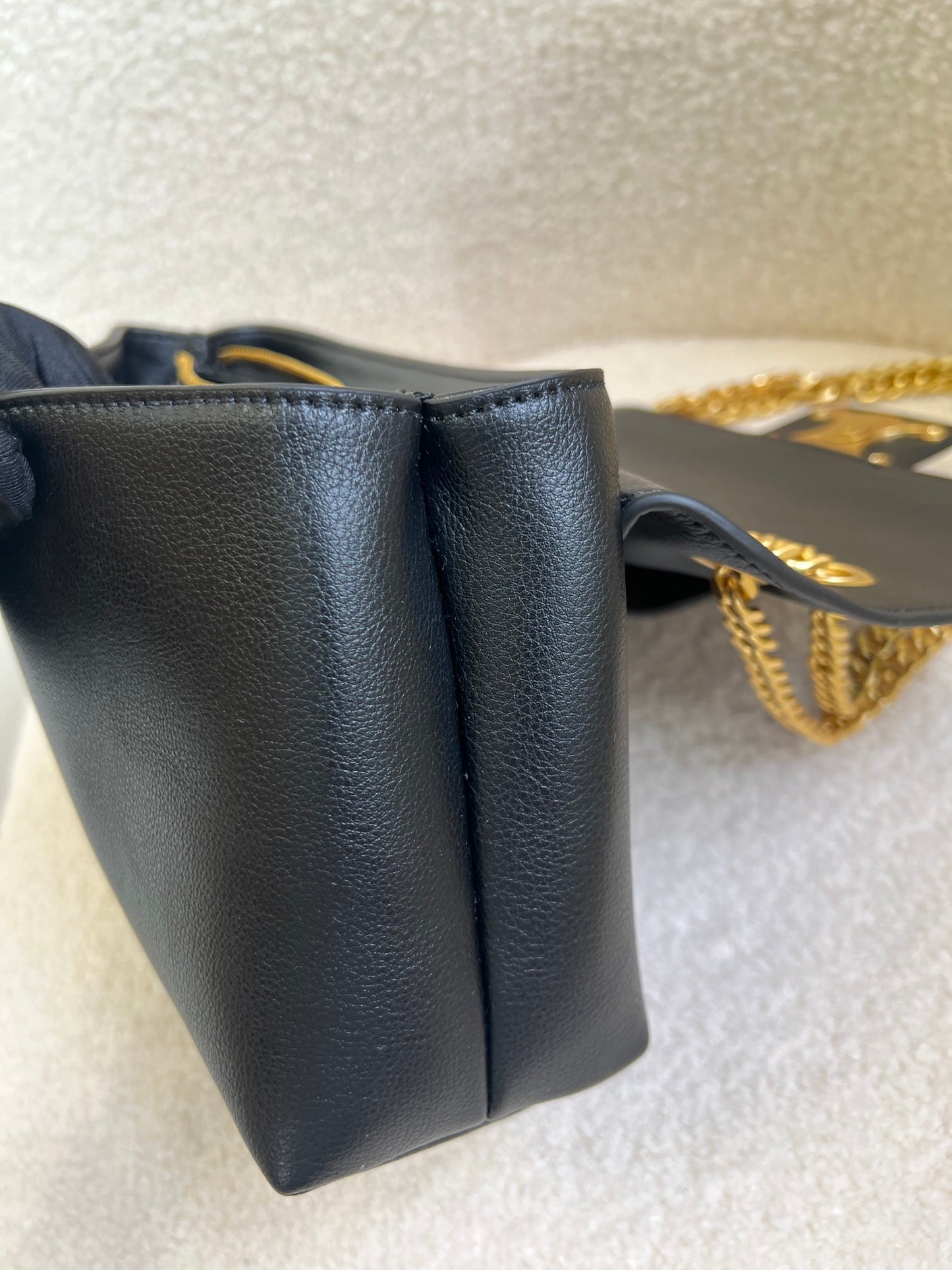 1XCL412BDE Stylish leather bag
