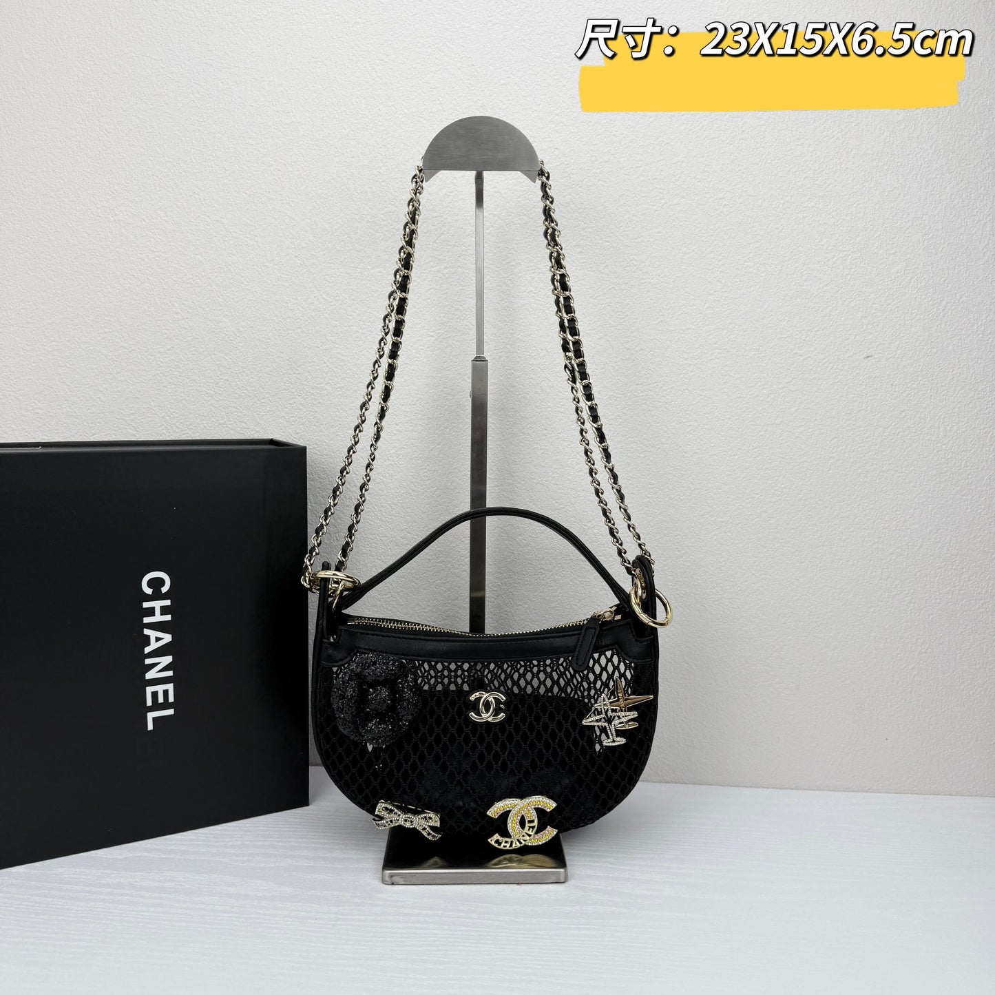 15RC48BDE Stylish leather bag