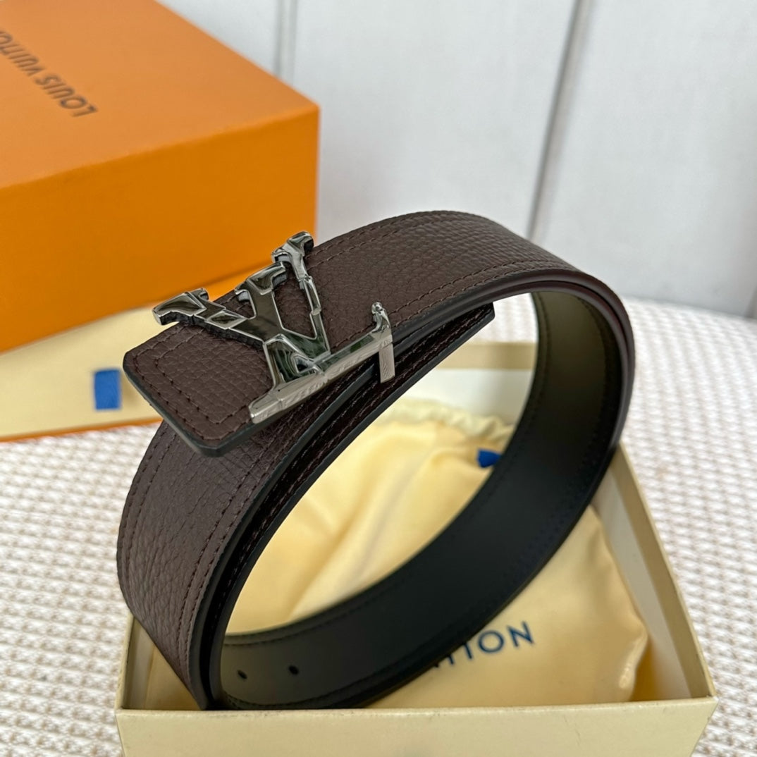 14E137PDE Stylish High quality belt With full package