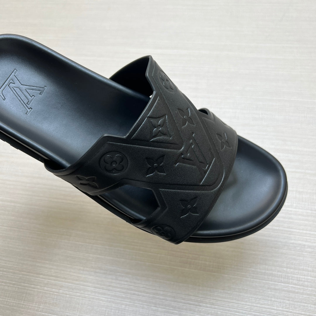 54E66ZDE Stylish slippers