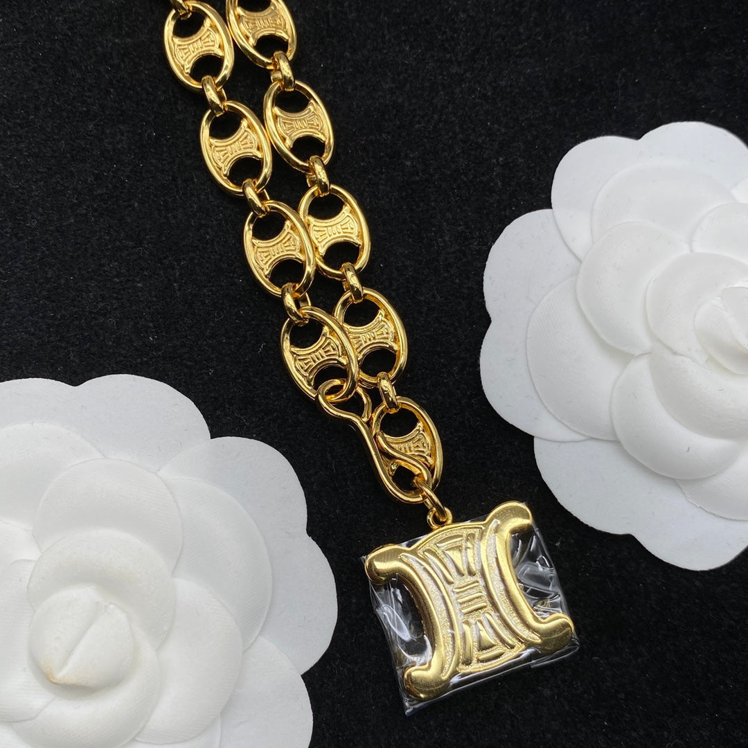 1XCL557XDE Stylish Necklaces