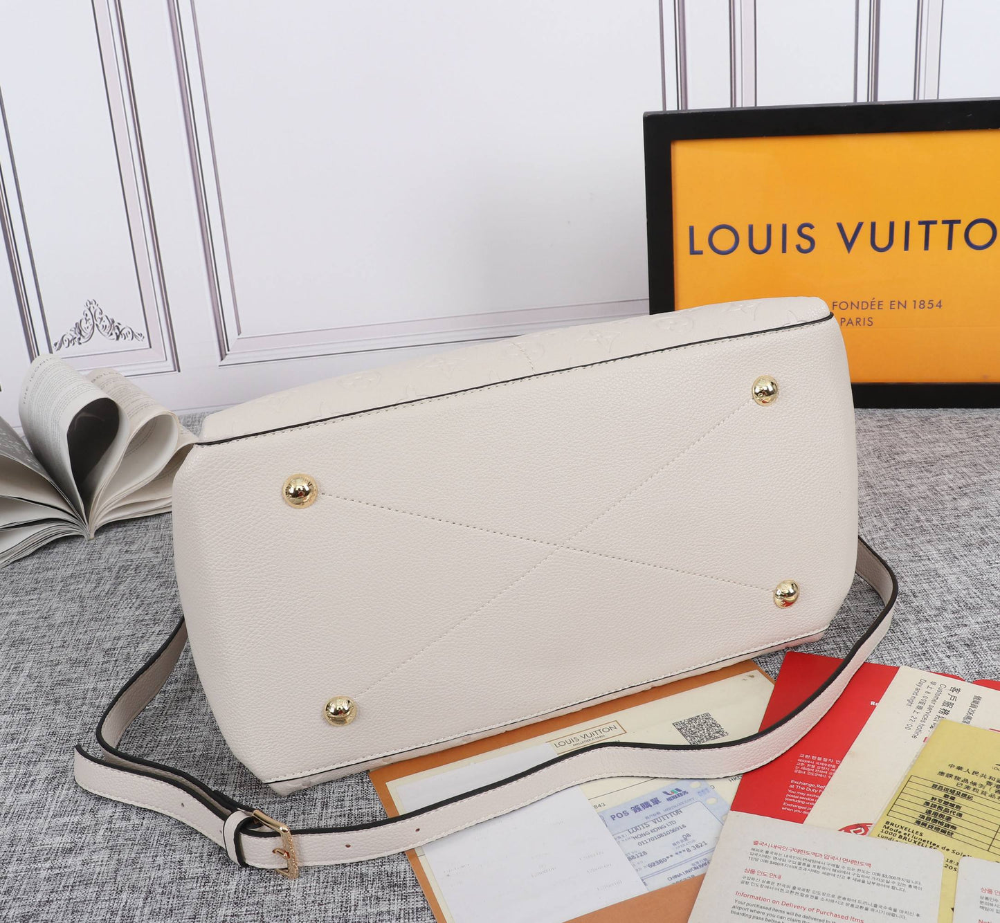 2XE51BDE Stylish leather bag