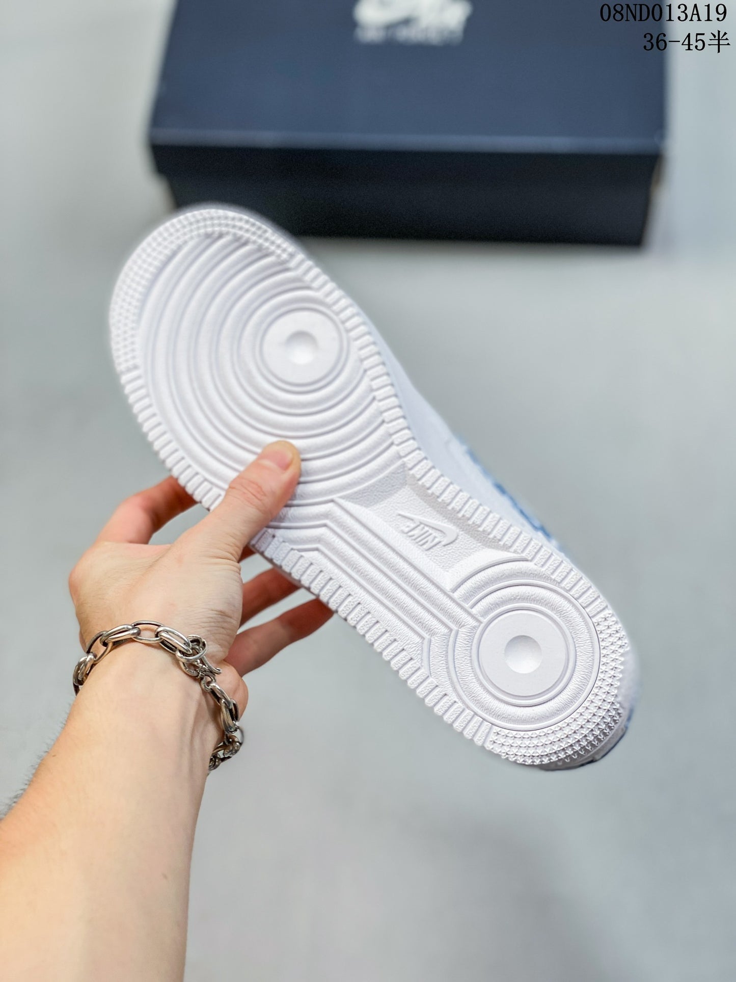 4YN45ZDE Stylish Sneakers(No box, special offer)
