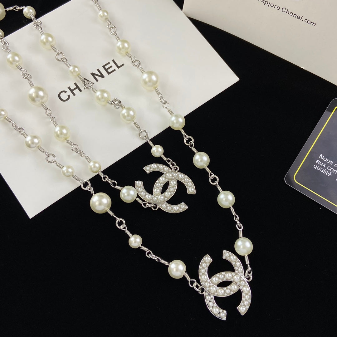 14C825KDE Stylish Necklaces