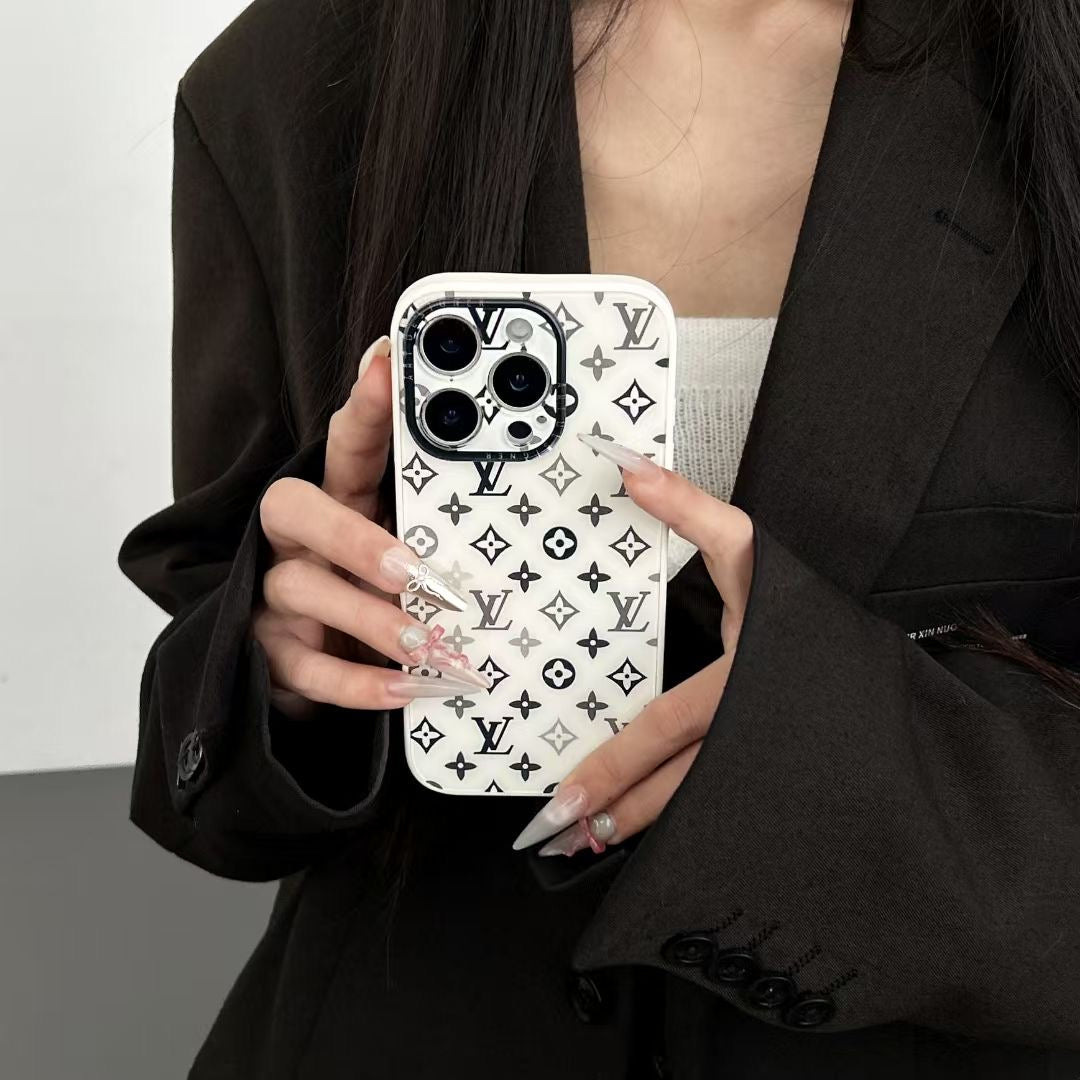 135RE206ADE Stylish Phone Case