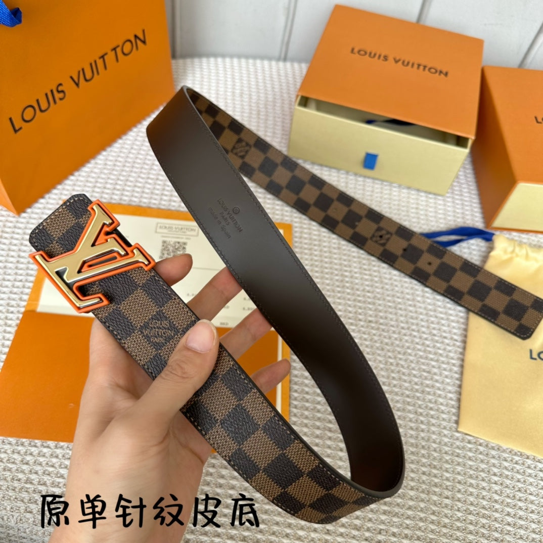 14E56PDE Stylish High quality belt With full package