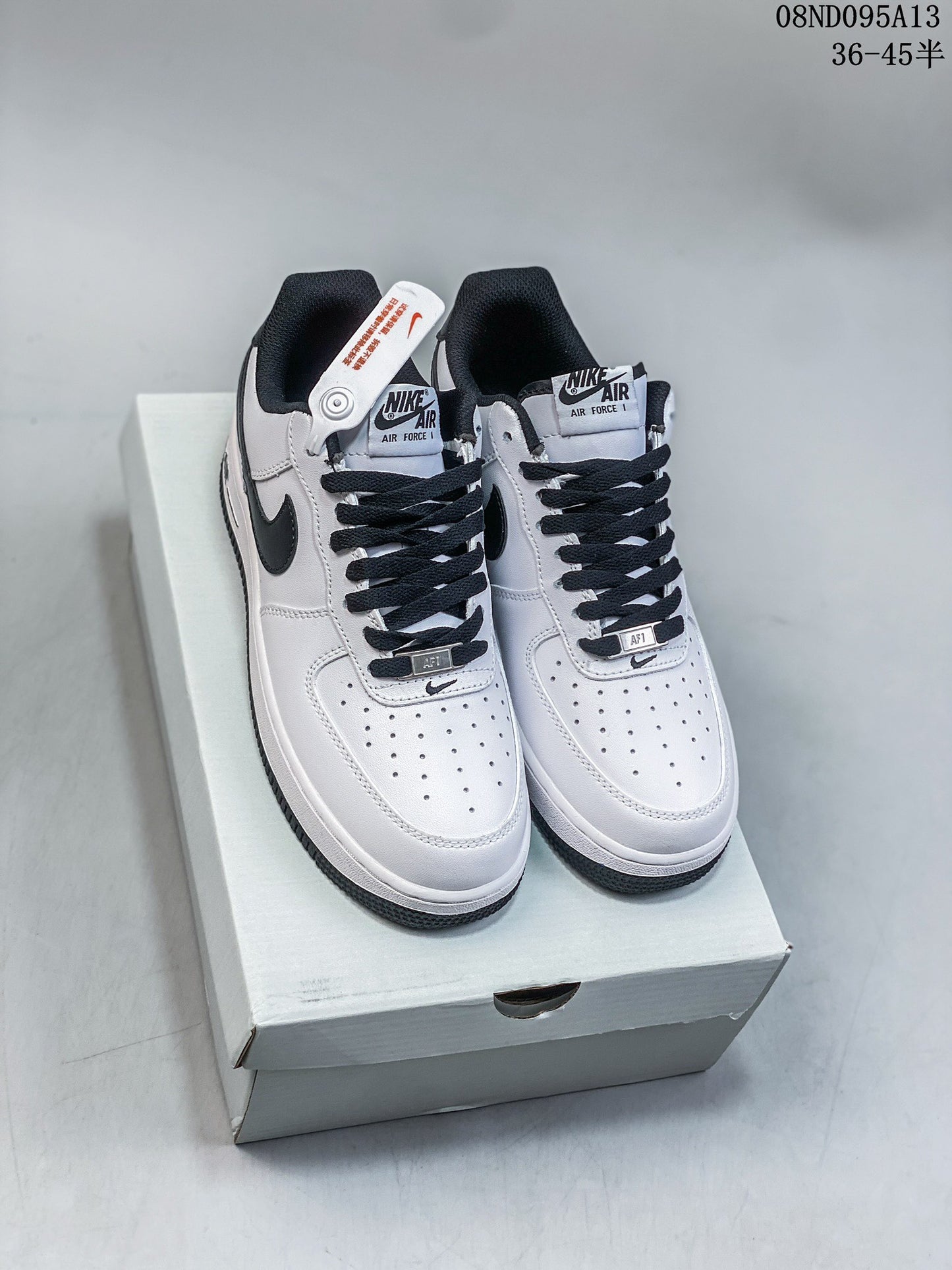 4YN33ZDE Stylish Sneakers (No Box, August-October Big Sale)