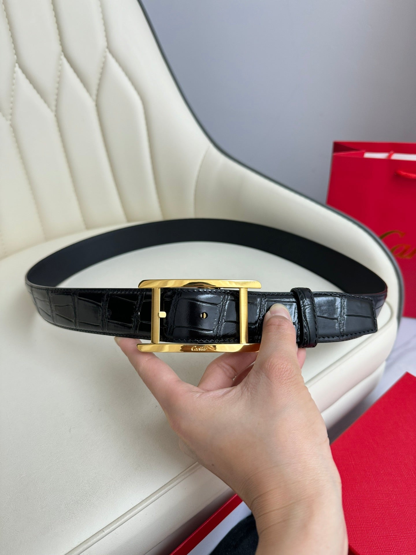 1WK172PDE Stylish High quality belt With full package