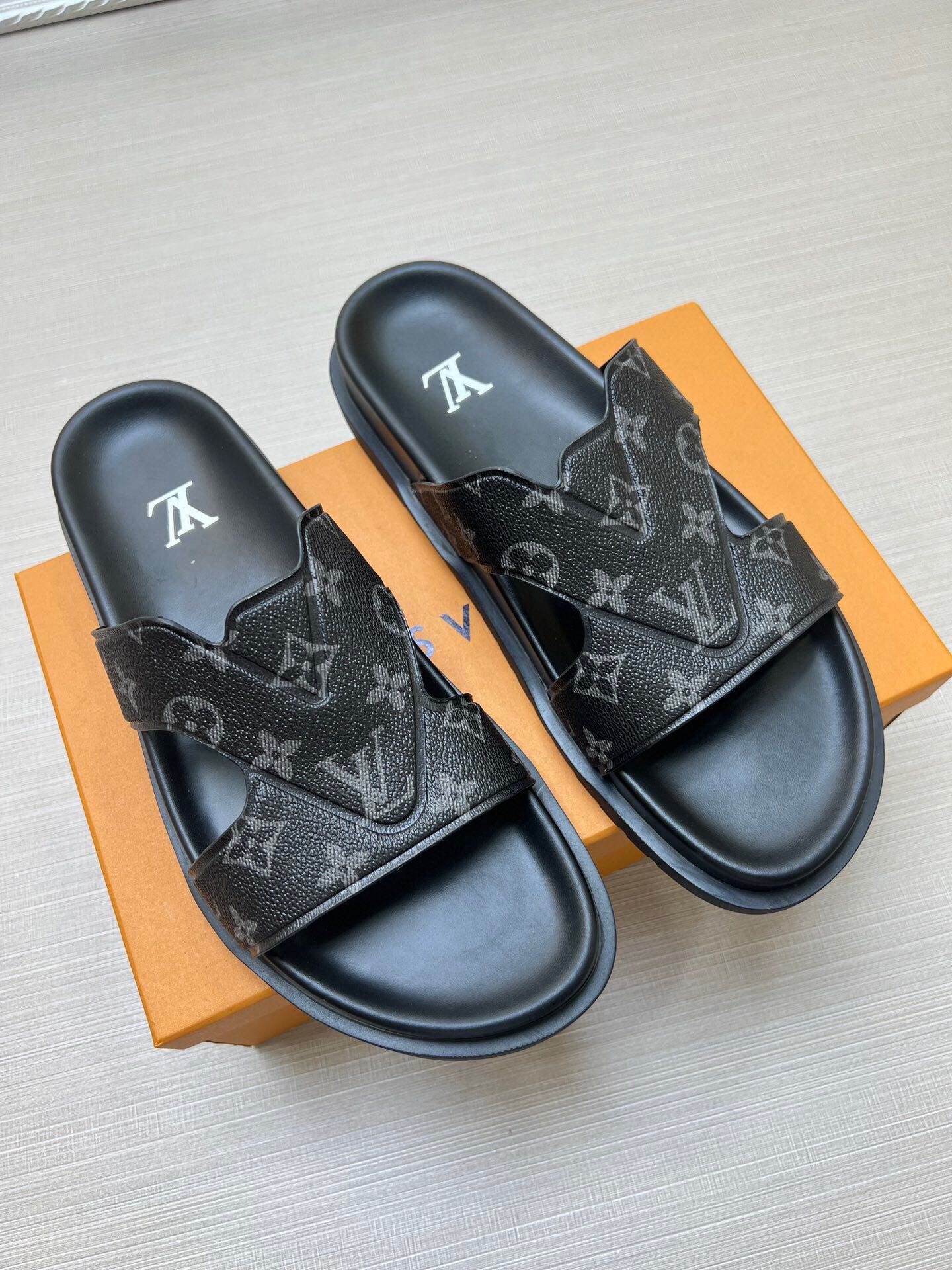 5LE228ZDE Stylish Slippers