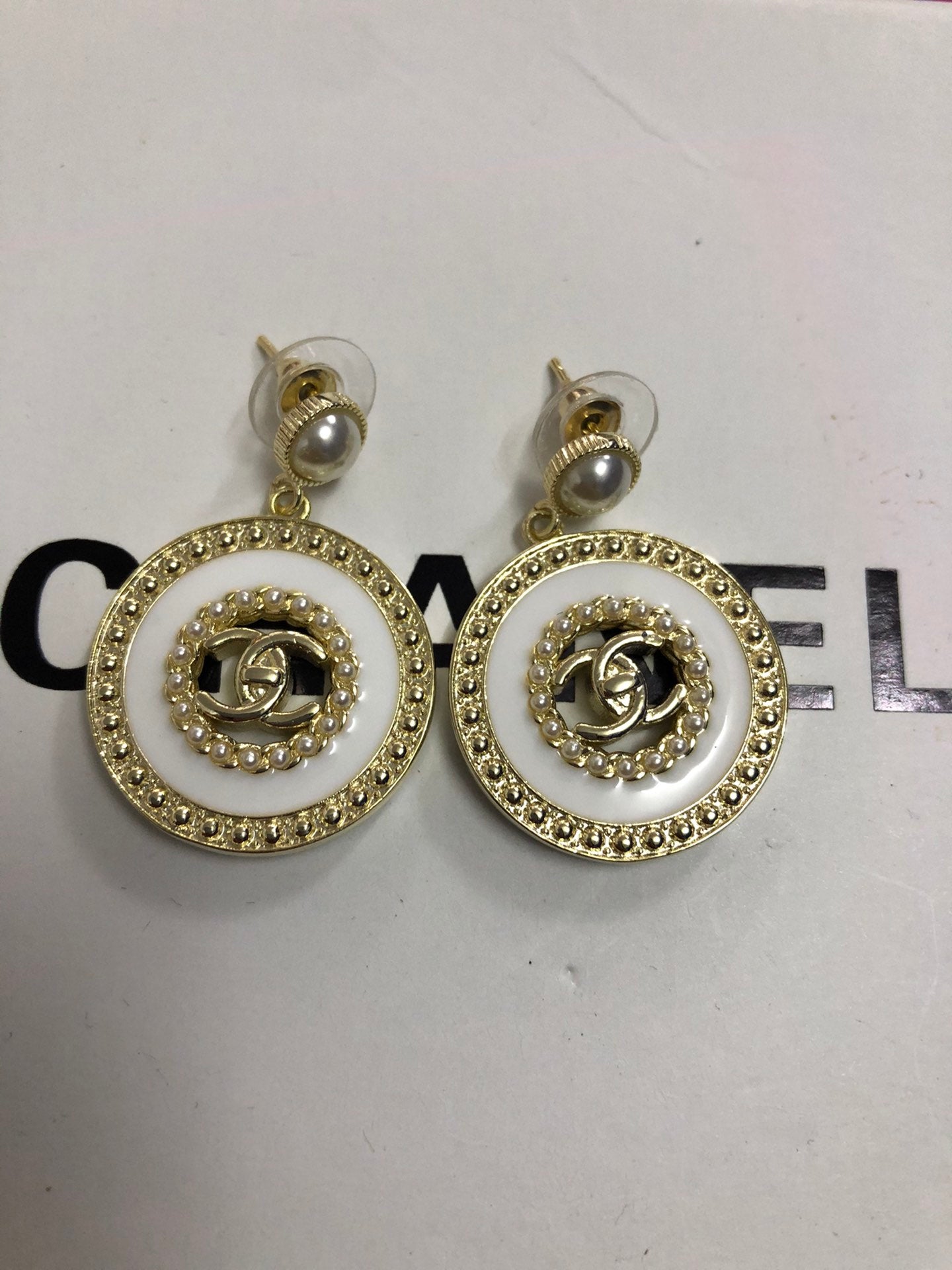 14C802EDE Stylish Earrings