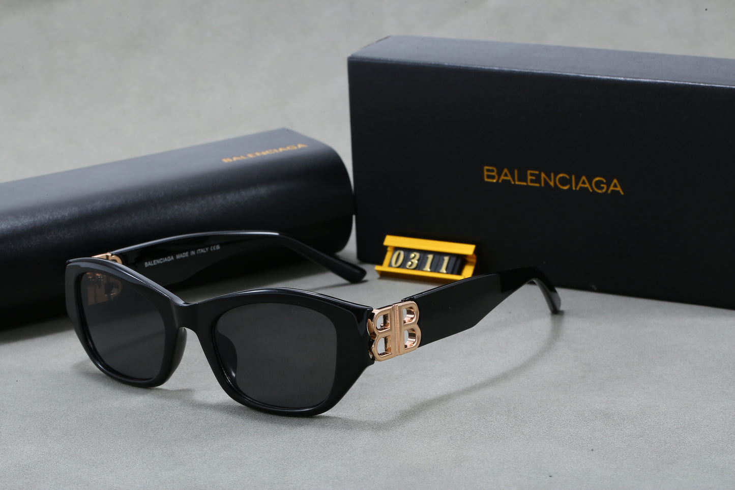 385RJ51TDE Stylish Sunglasses