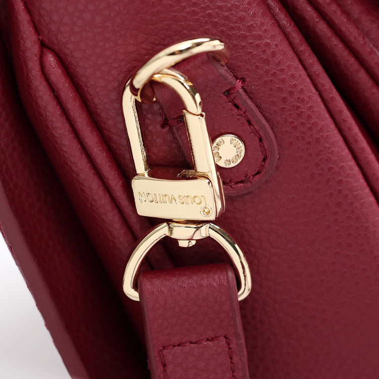 AE92BDE Stylish leather bag