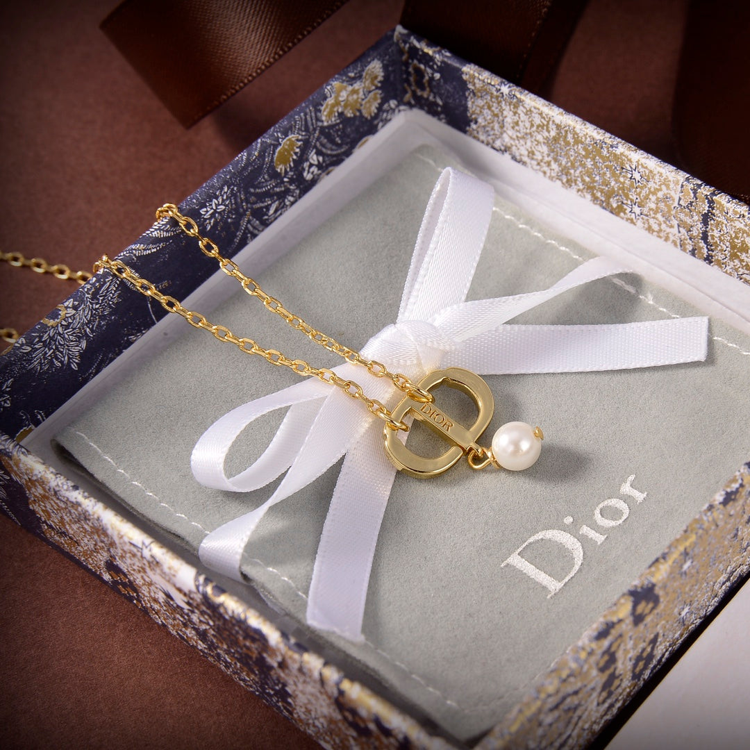 1YD254XDE Stylish Necklaces