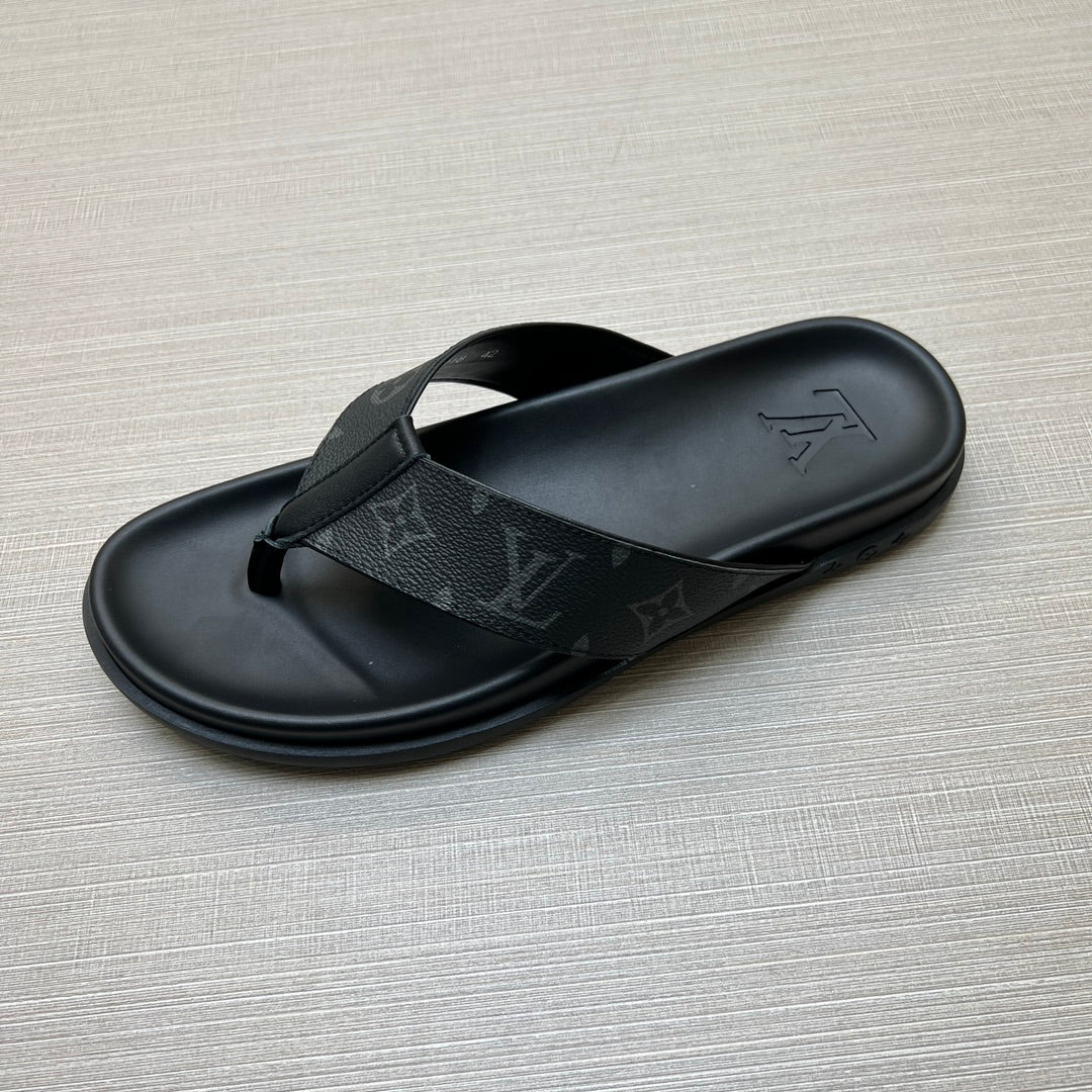 54E56ZDE Stylish slippers