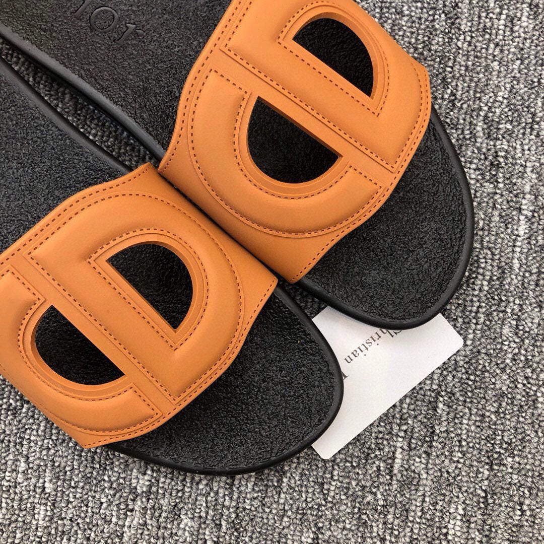54D51ZDE Stylish slippers