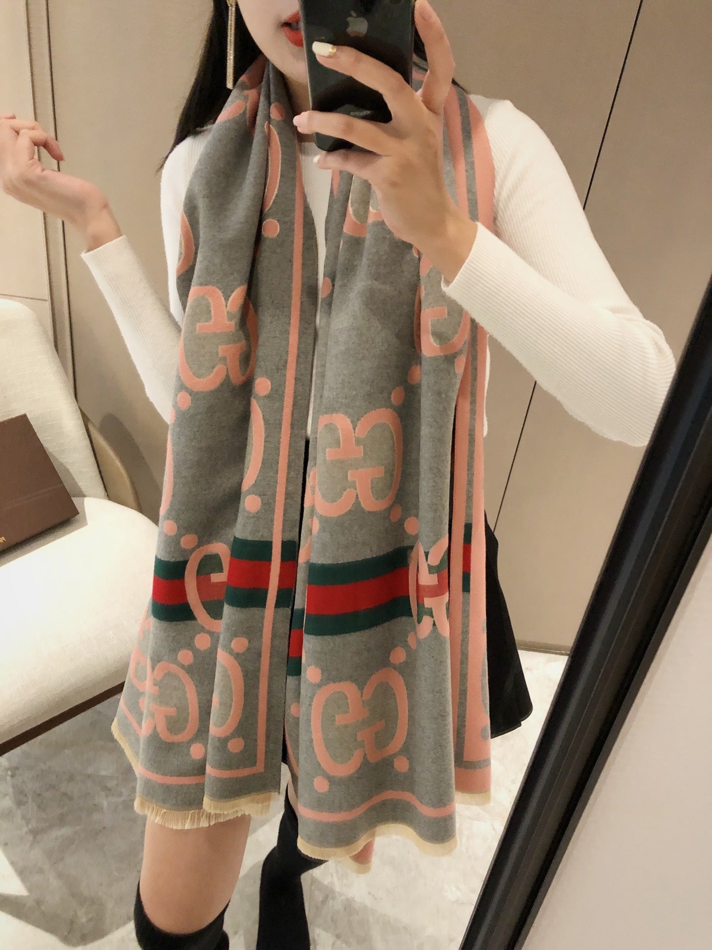 175RB35WDE Stylish Winter Scarves