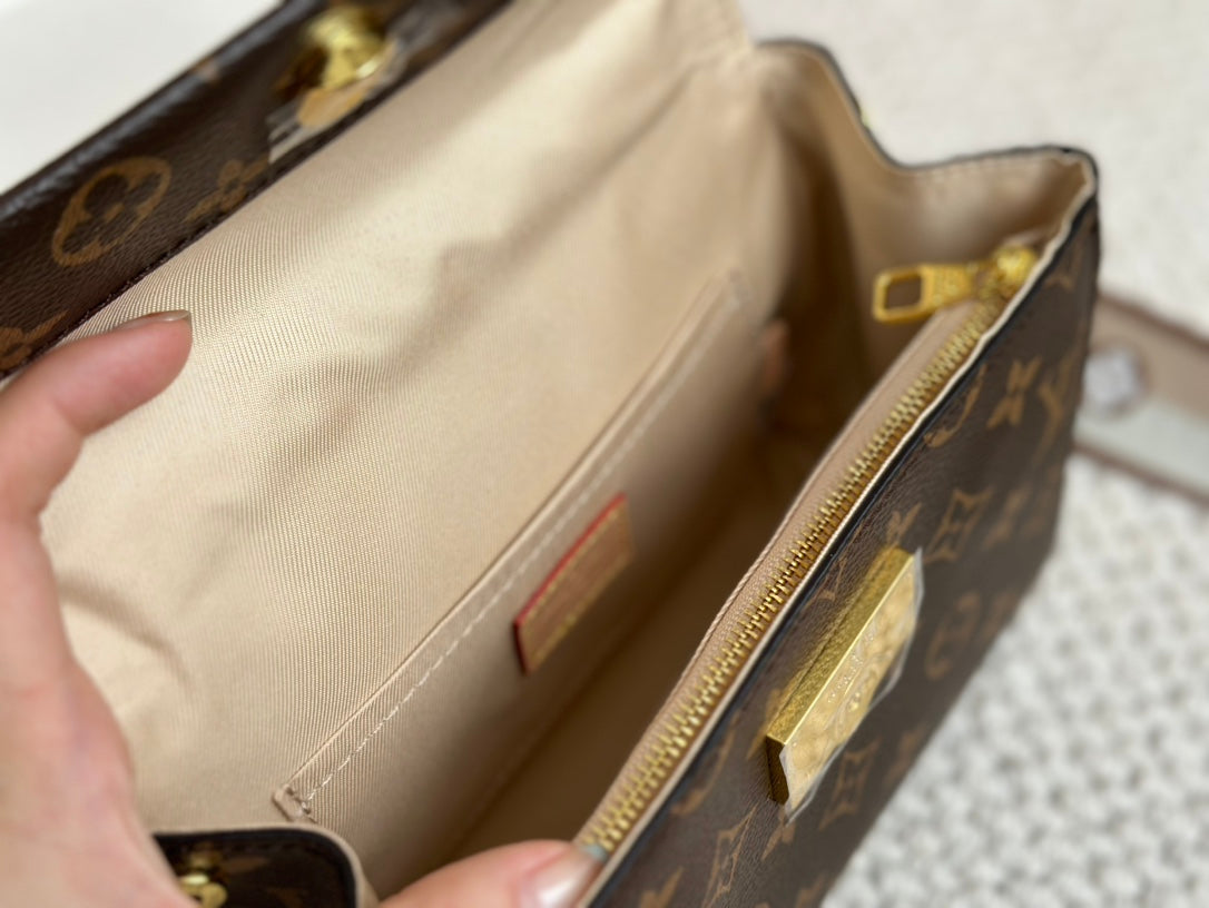 6XE122BDE Stylish leather bag