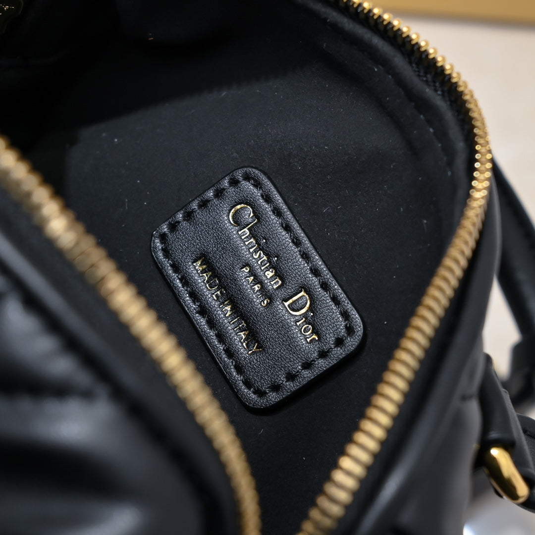 2WD32BDE Stylish leather bag