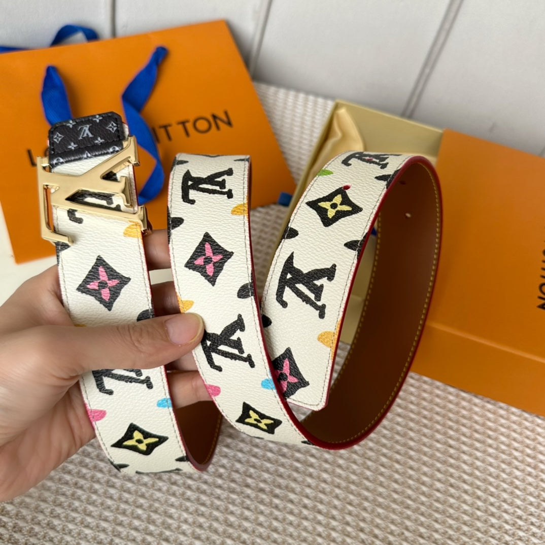 14E47PDE Stylish High quality belt With full package