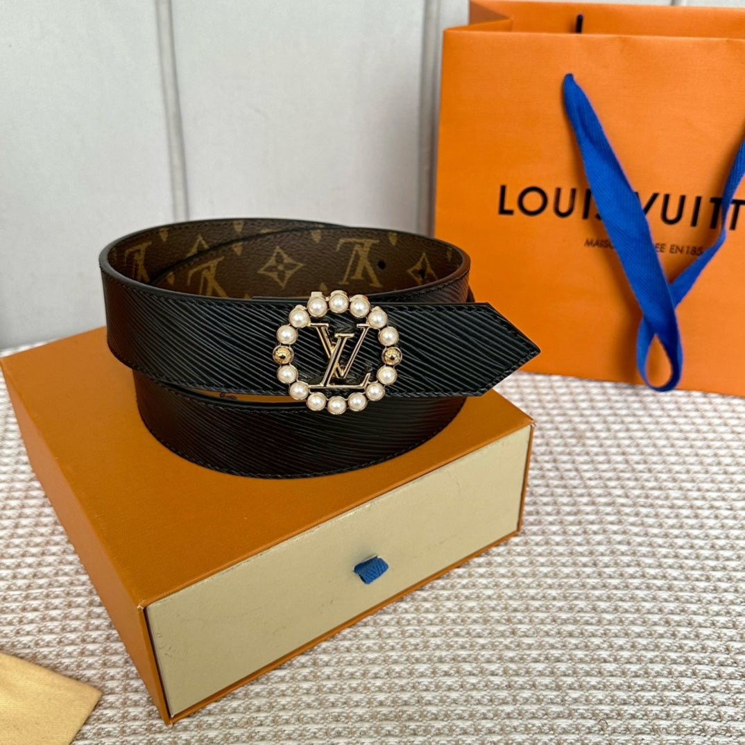14E141PDE Stylish High quality belt With full package