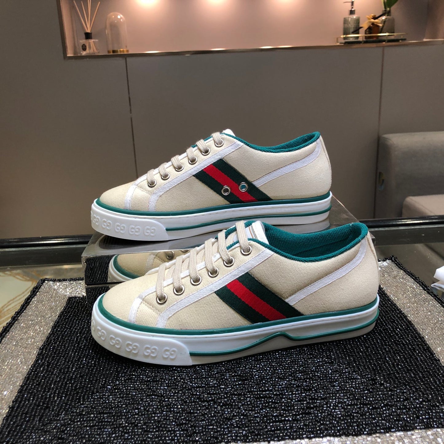 2YB50ZDE Stylish shoes