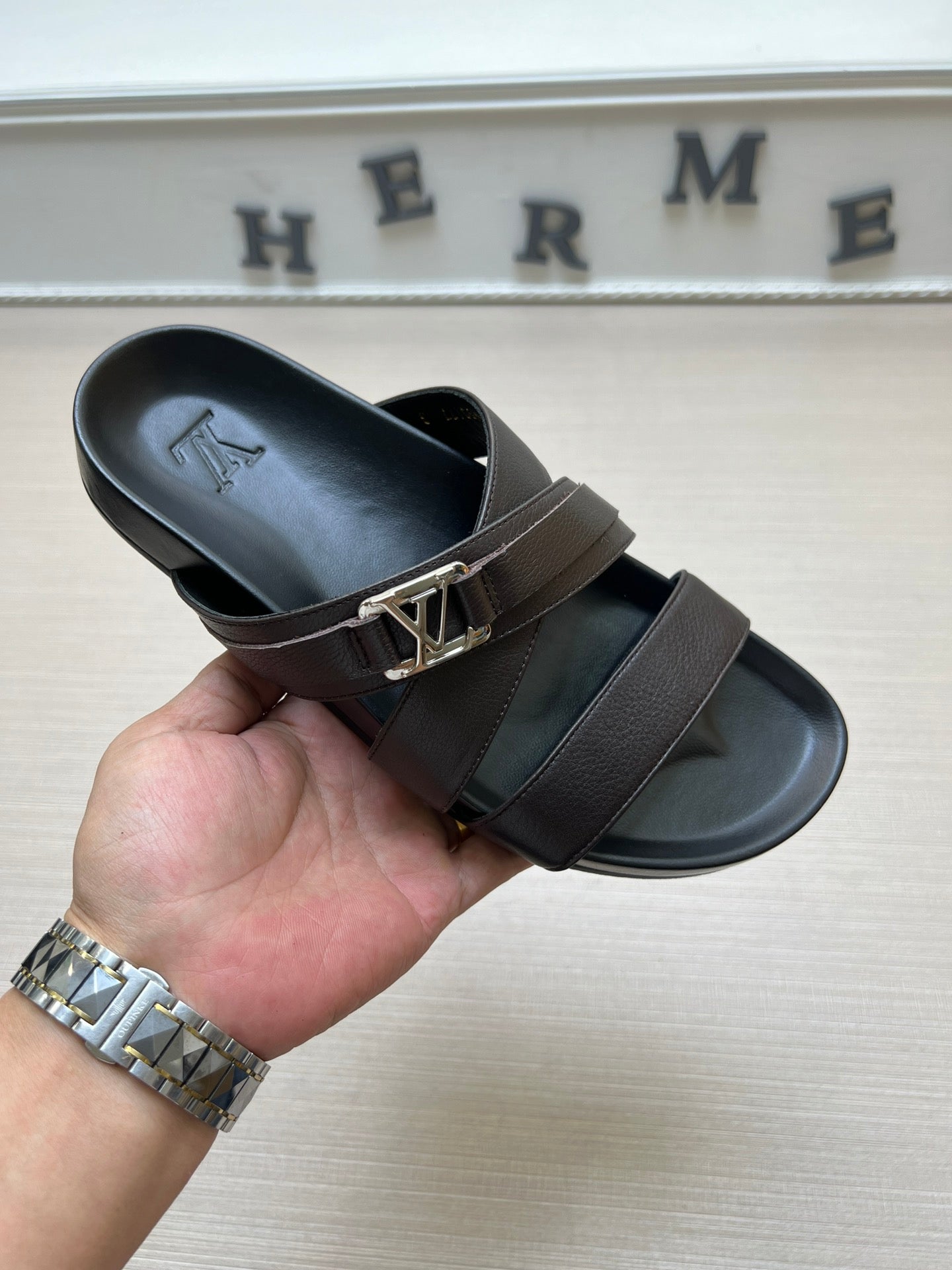 54E88ZDE Stylish slippers