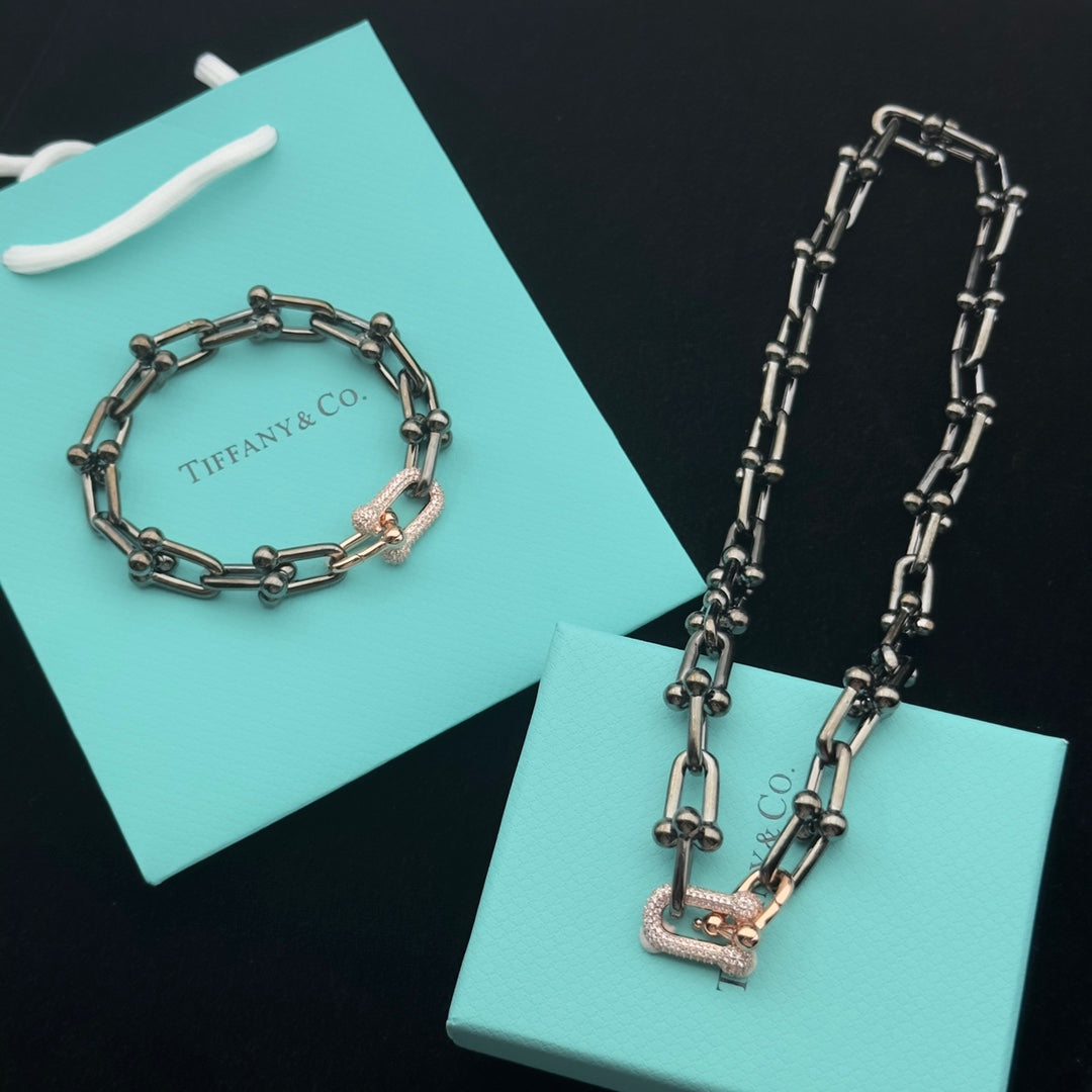 8XT31XDE Stylish Earring Bracelets Necklaces