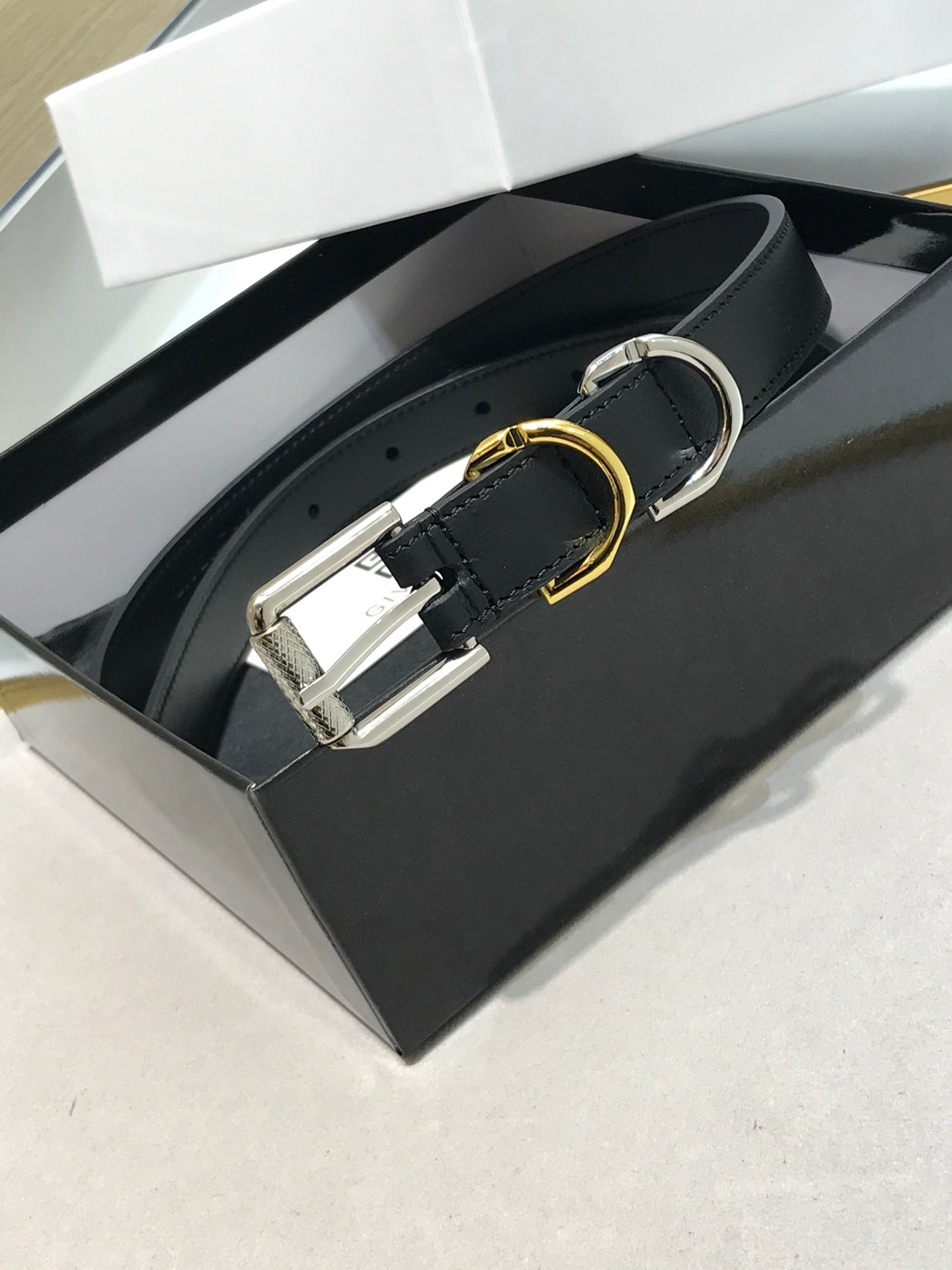 14GV95PDE Stylish High quality belt With full package