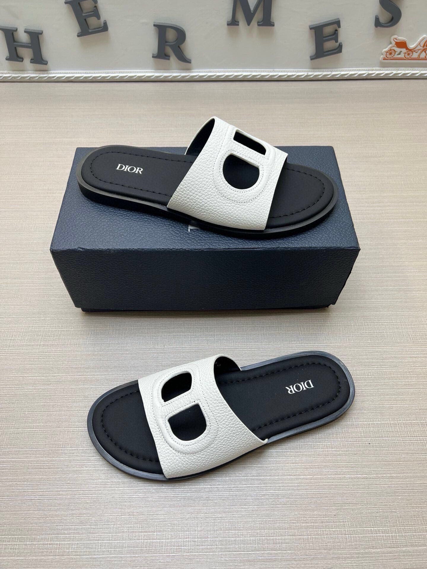 535ZD306ZDE Stylish Slippers