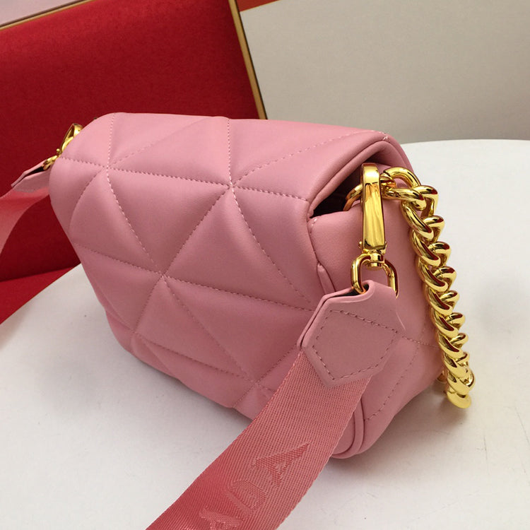 1PD03BDE Stylish leather bag