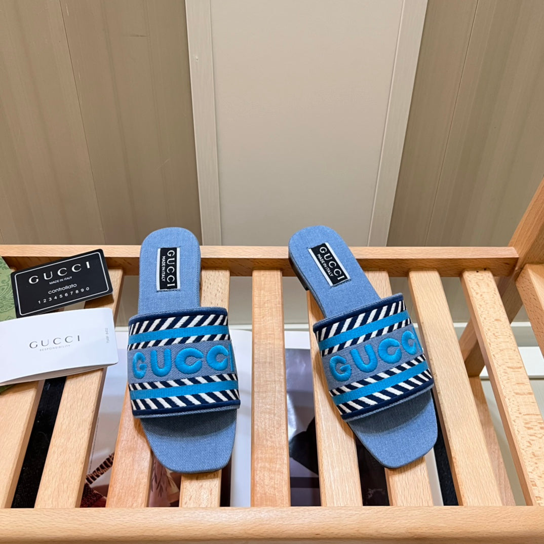 14B6ZDE Stylish Slippers