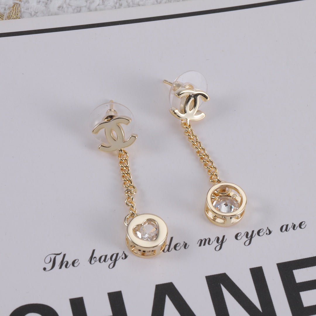 14C939EDE Stylish Earrings