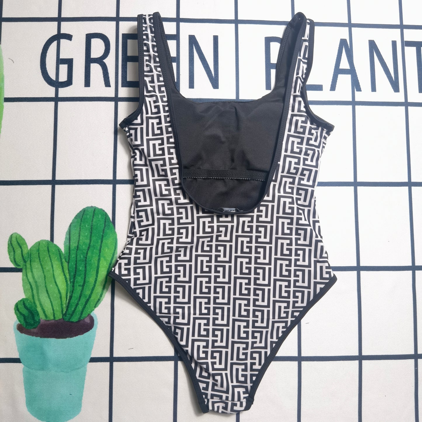 14V74YDE Stylish Bikini swimsuit