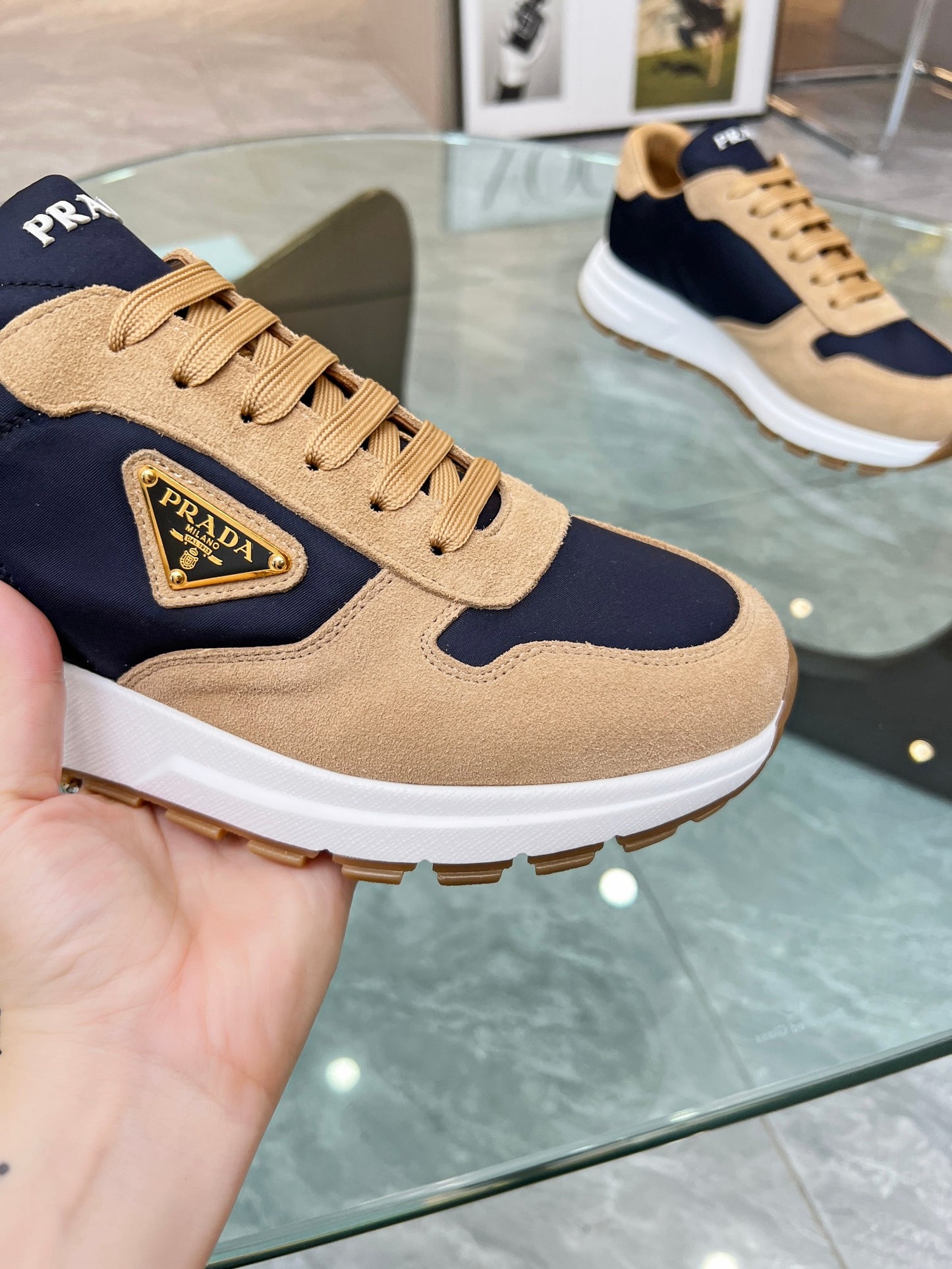 2LPD5XDE Stylish leather shoes