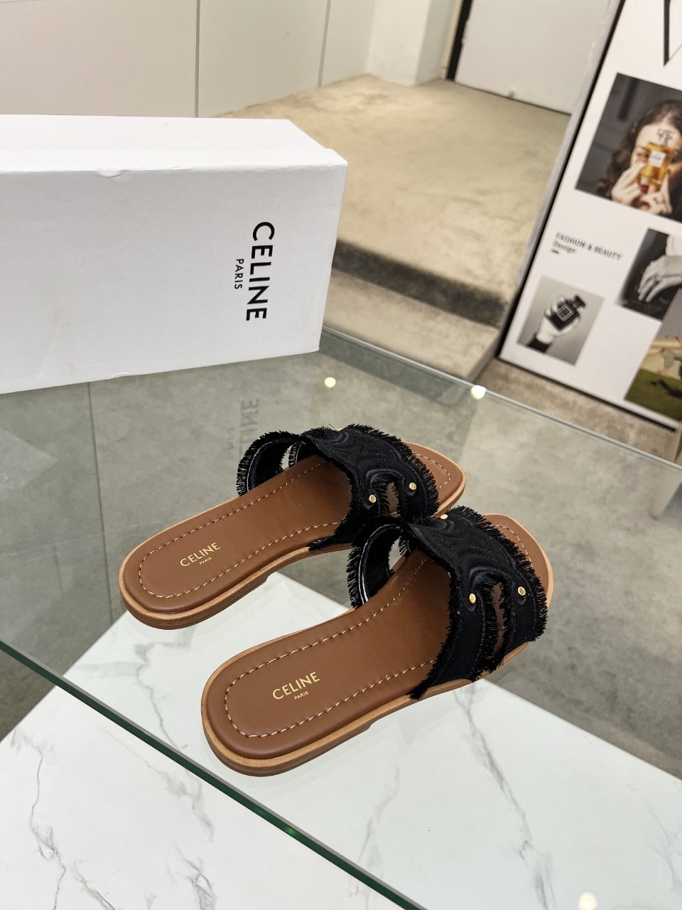 255QA25ZDE Stylish leather shoes