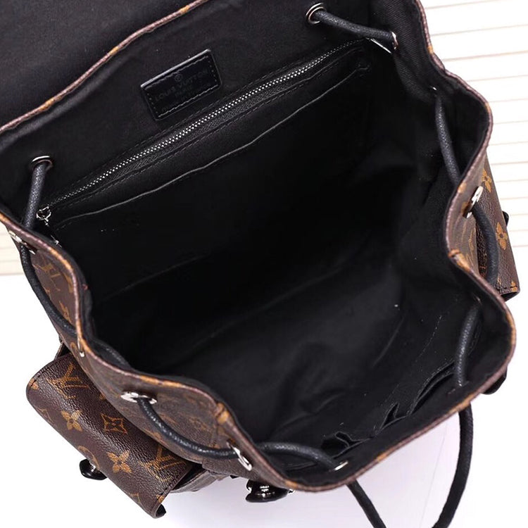1E60BDE Stylish leather backpacks