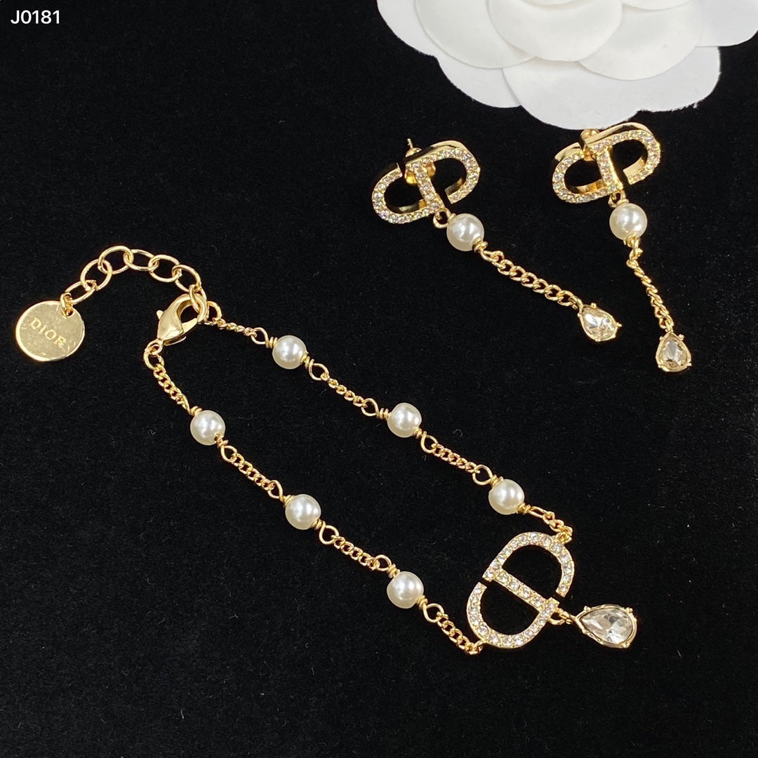 14D254XDE Stylish Rings Earring Bracelets Necklaces