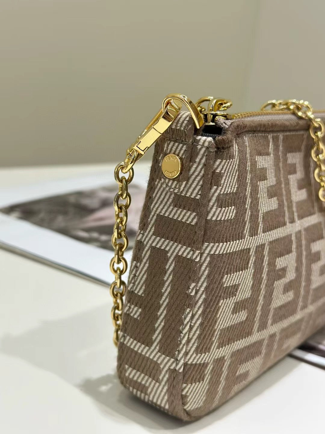 15RF9BDE Stylish bag