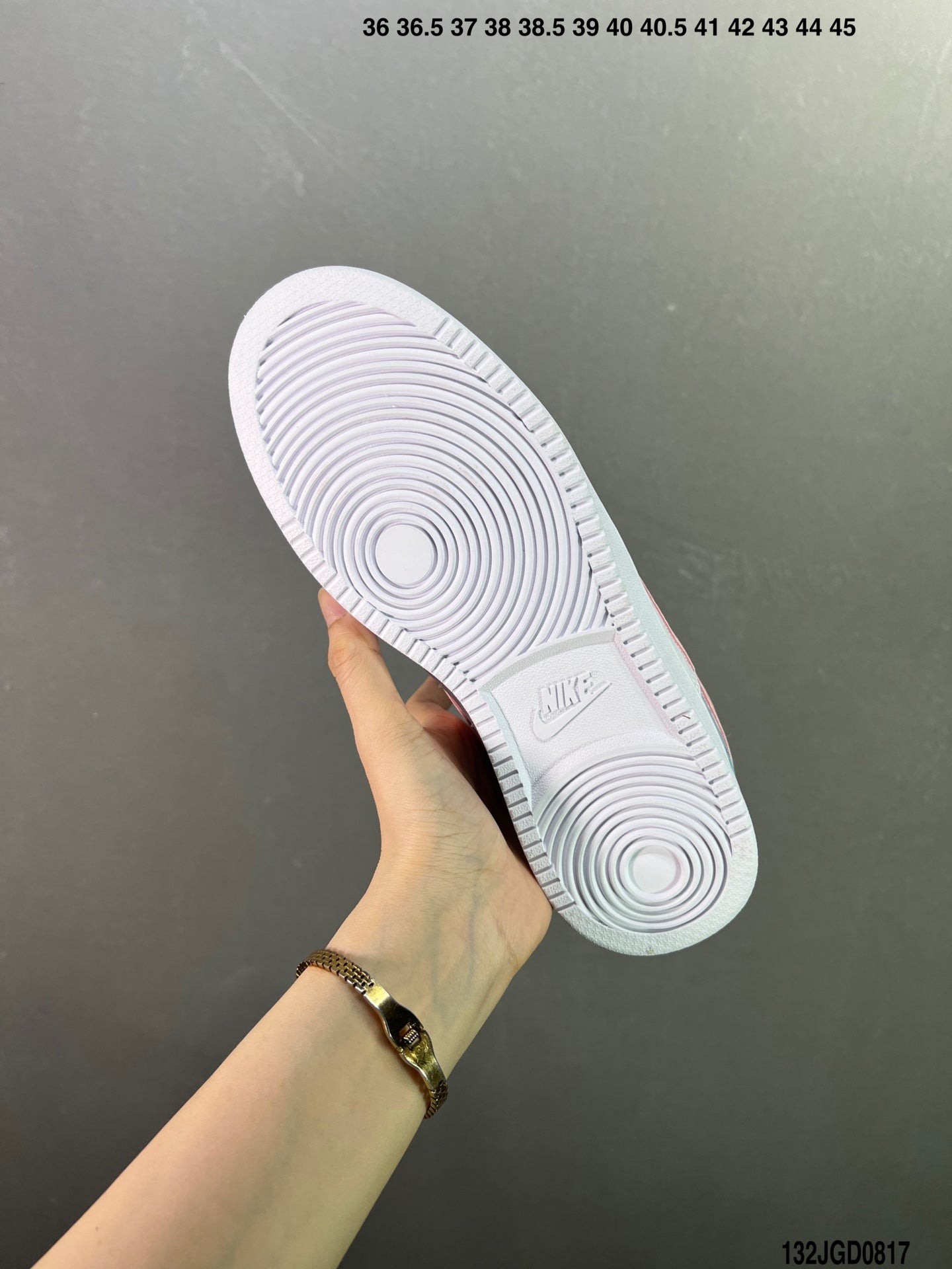 4YN48ZDE Stylish Sneakers (No Box, August-October Big Sale)