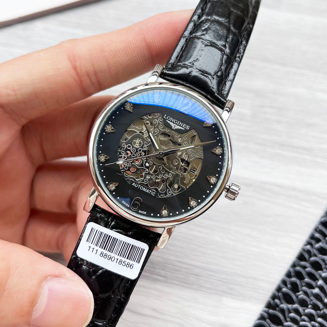 255RA16LDE Stylish Watches