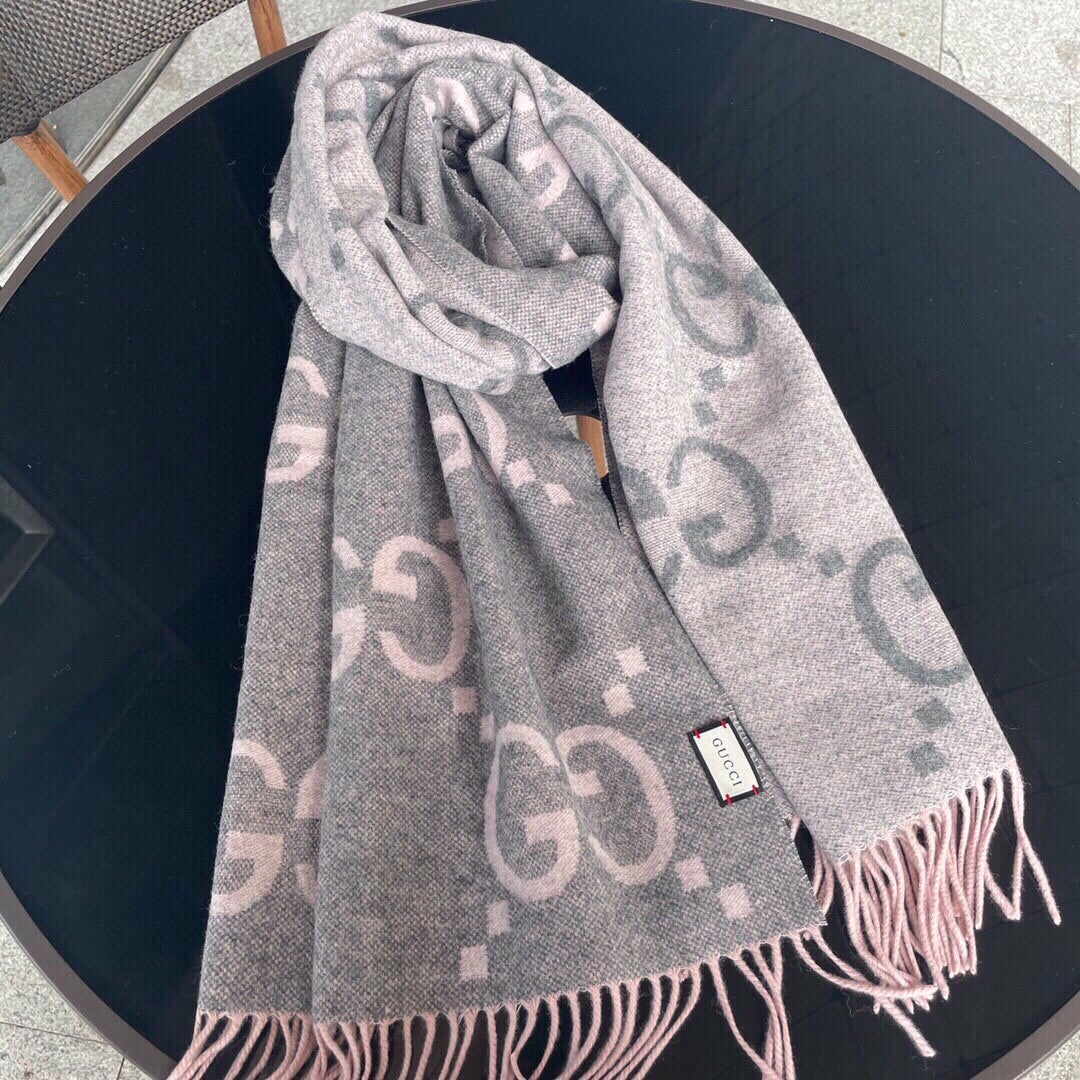 175RB28WDE Stylish Winter Scarves