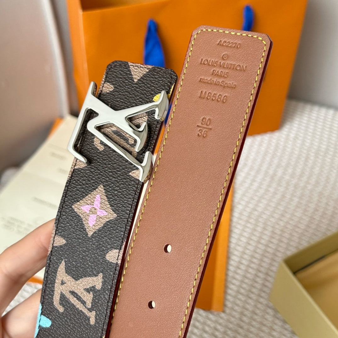 14E45PDE Stylish High quality belt With full package