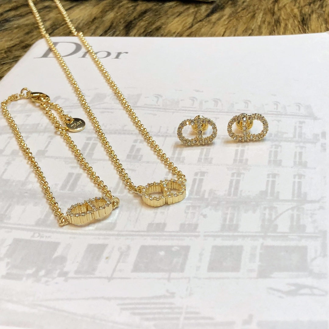 14D498XDE Stylish Earrings Bracelets Necklaces